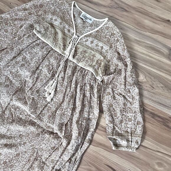 CHOWCHILLA VINTAGE | Boho Hippie Beige Floral maxi Dress Beige Tan Tassel | Smal - Picture 2 of 8